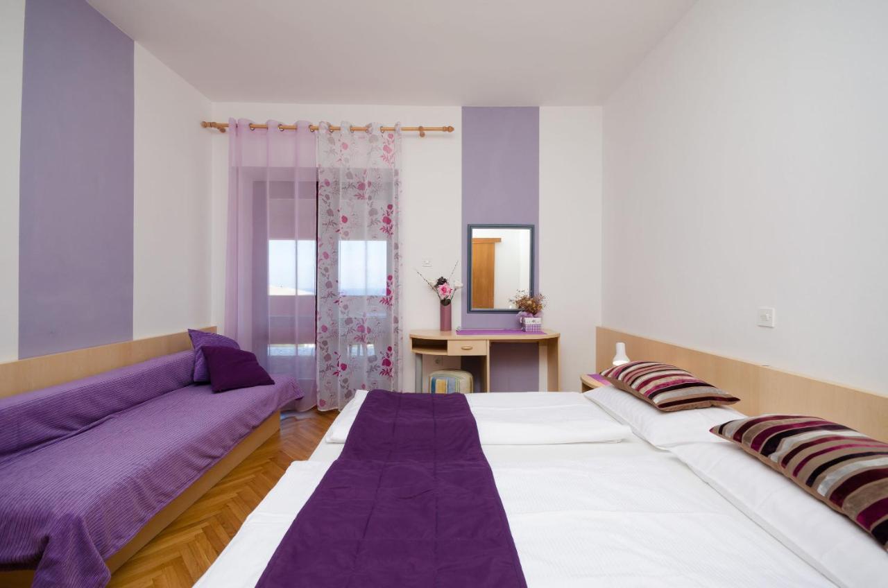 Apartments Mirjana B Lopar Exterior photo
