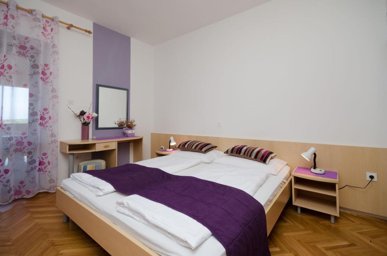 Apartments Mirjana B Lopar Exterior photo